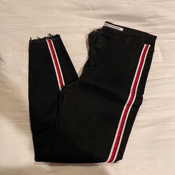 Zara Pants - Zara Black Jeans w/ Stripes